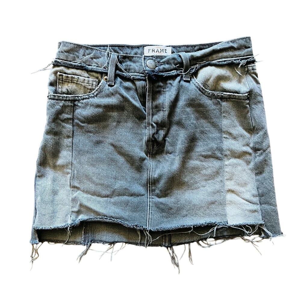 $345 FRAME DENIM Nouveau Le Mix Mini Skirt in Ash Mix Distressed Size 25 - Picture 3 of 6